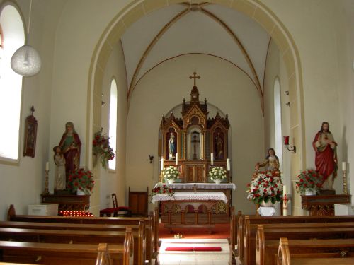 Katholische Kirche St. Anna, erbaut 1900/01. Saalbau, Backstein. Architekt: Lambert von Fisenne, Gelsenkirchen