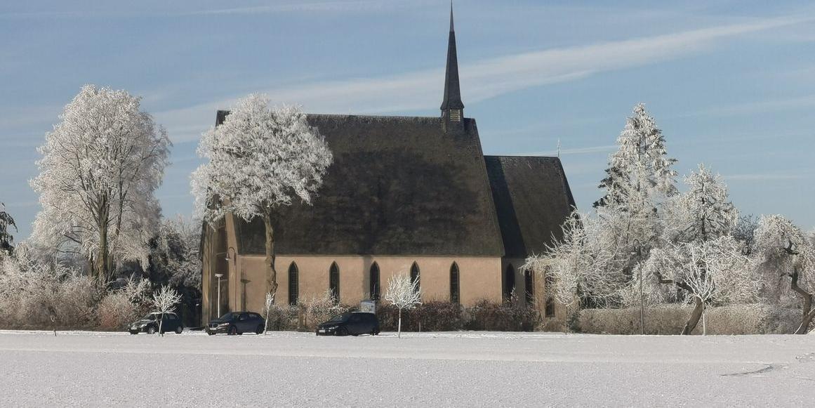 Schwanenkirche im Winter